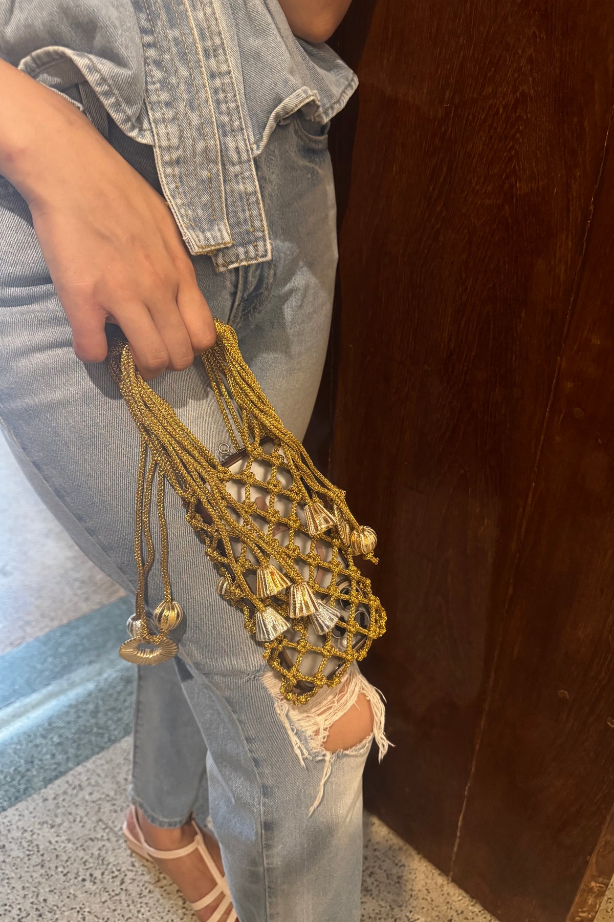 Gilded Net Antique Gold Mobile Bag