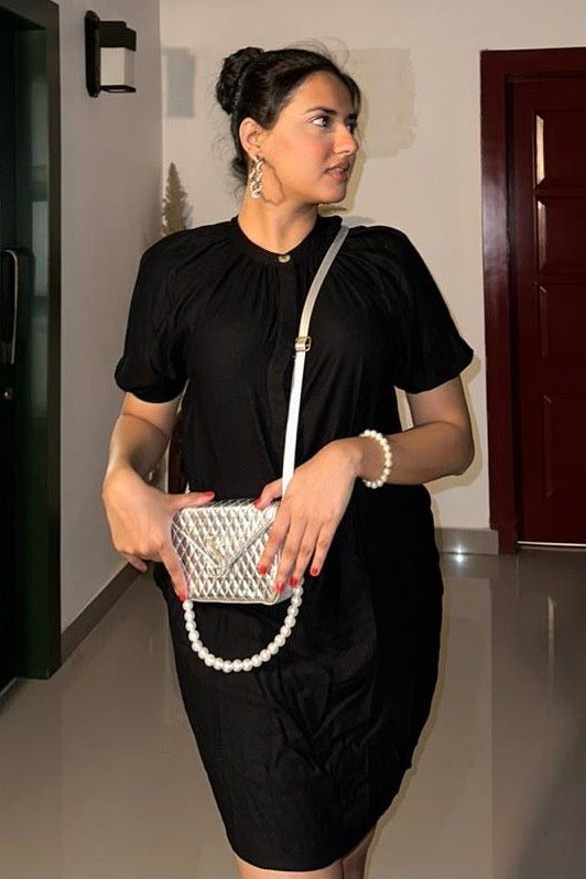Pearl Luxe Silver Quilted Sling Bag