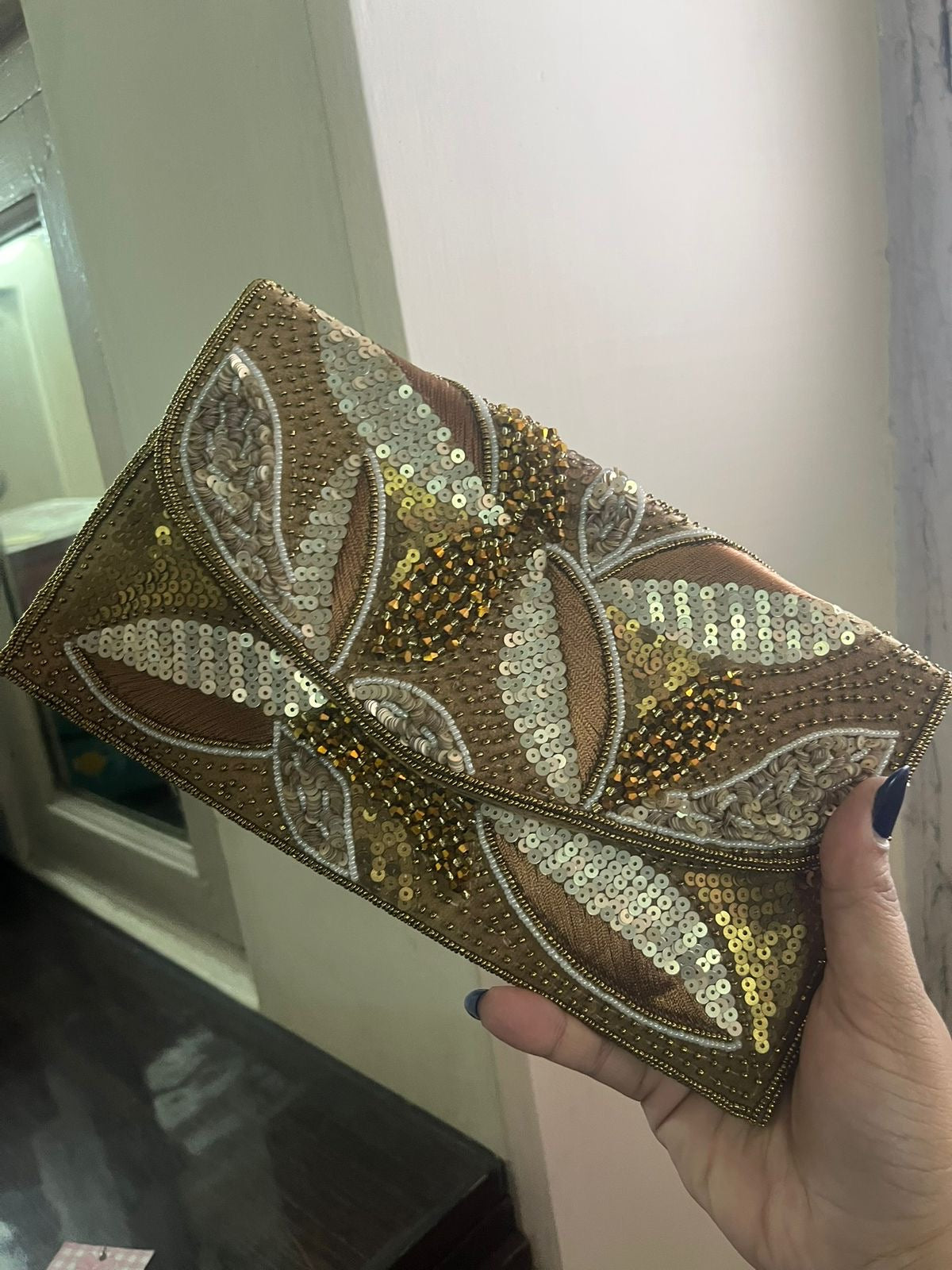 Zaria Royale Clutch