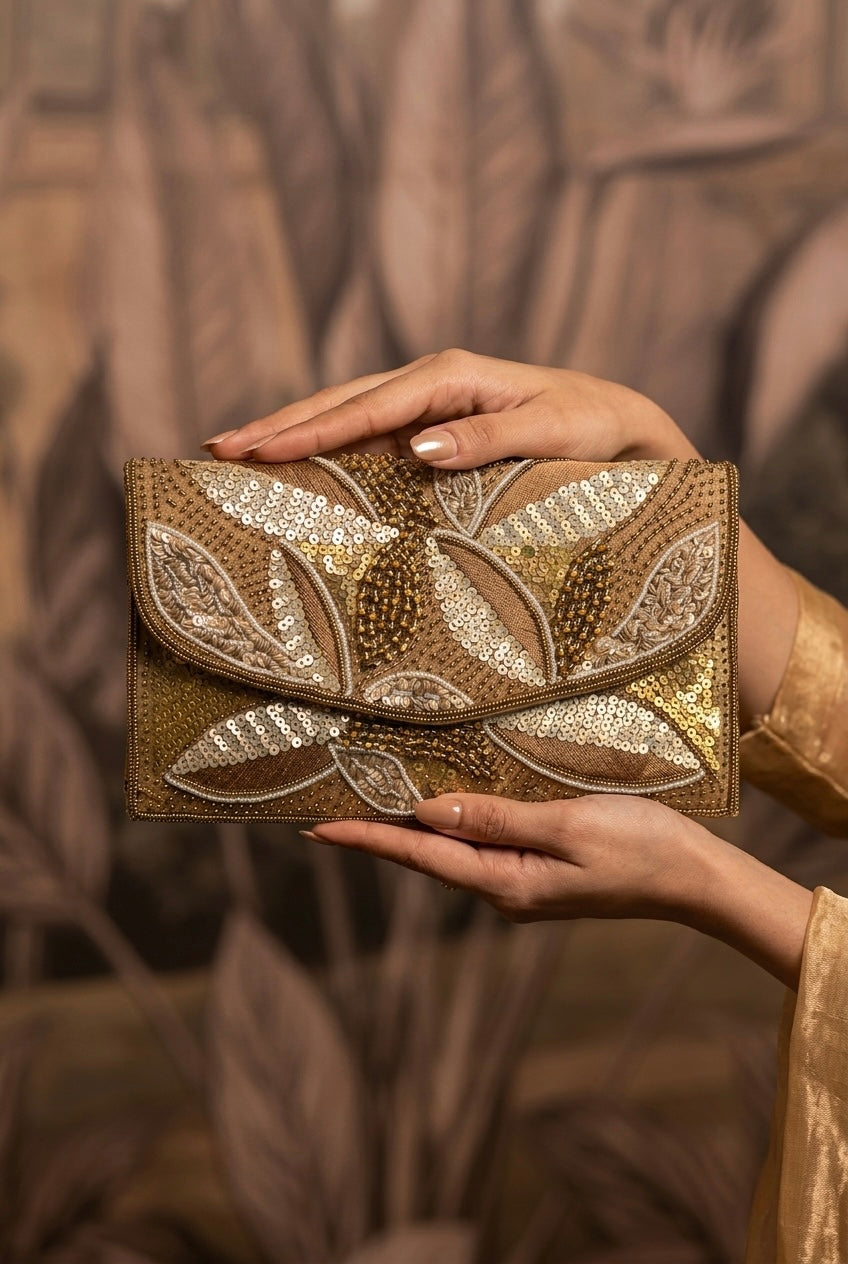 Zaria Royale Clutch