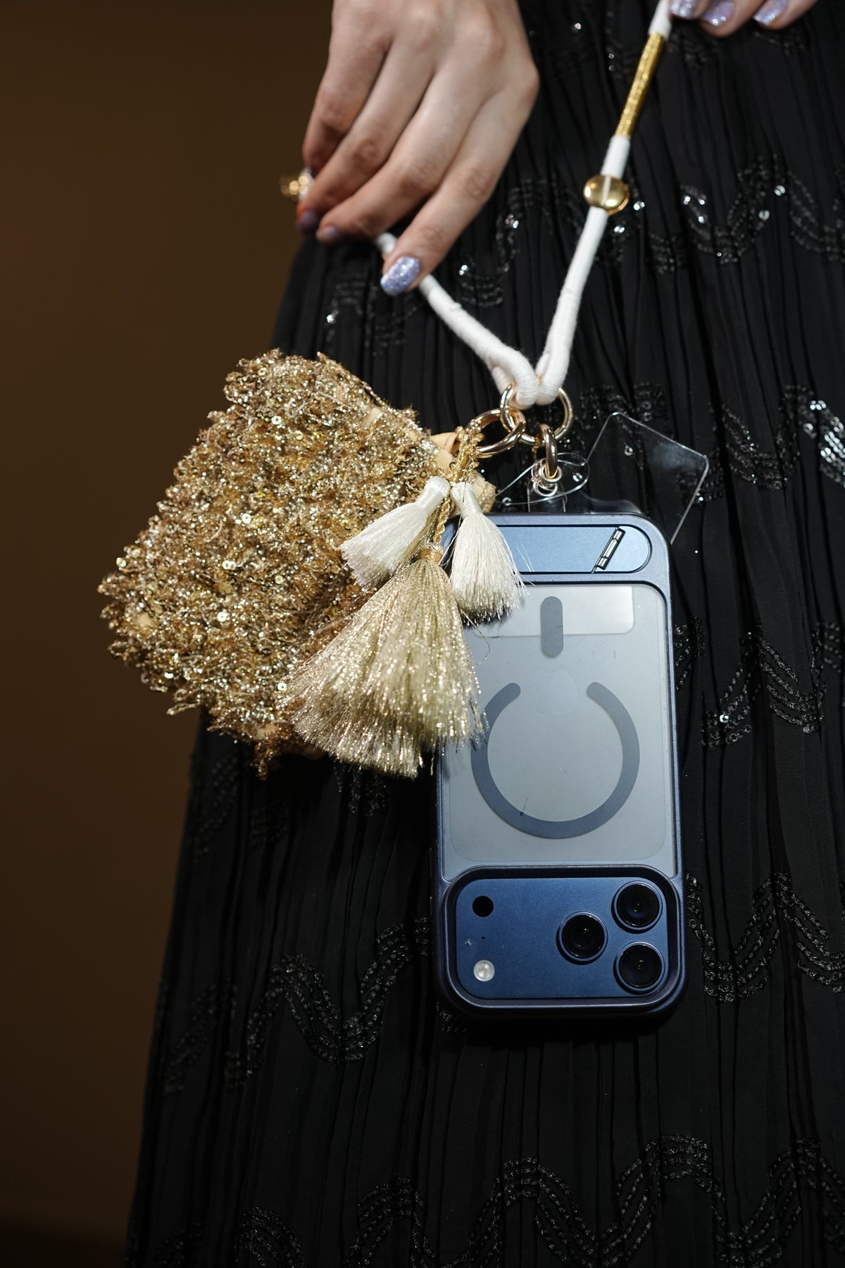 Luxe Tassel White and Gold Phone Pouch+Sling
