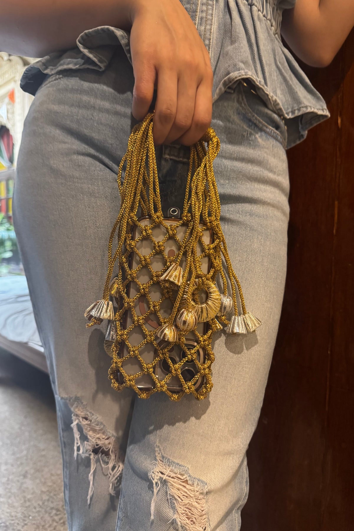 Gilded Net Antique Gold Mobile Bag
