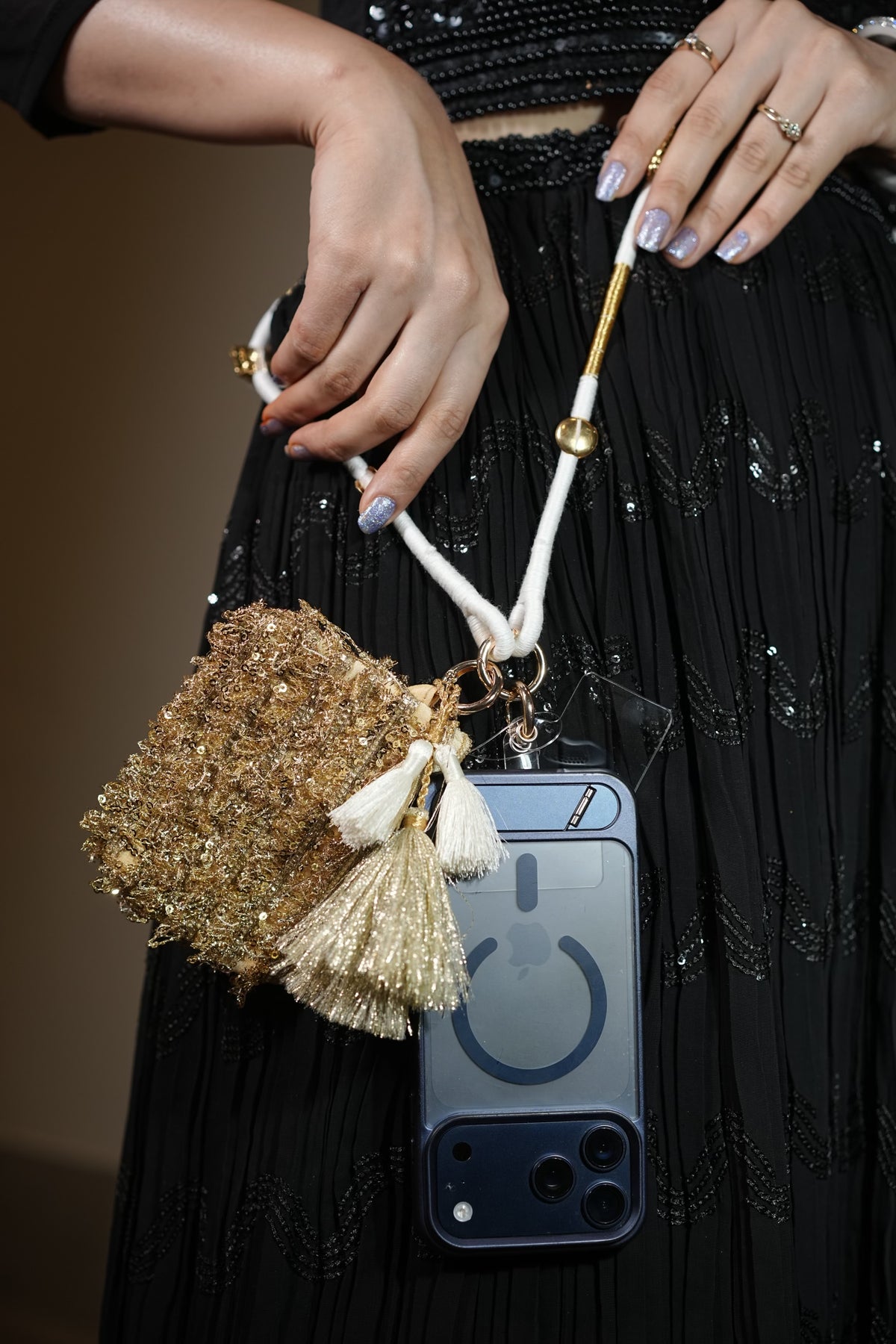 Luxe Tassel White and Gold Phone Pouch+Sling