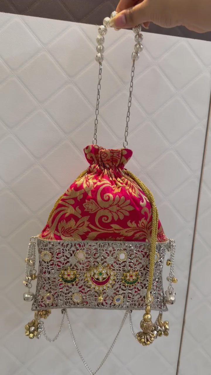 Zaria Utsav Potli